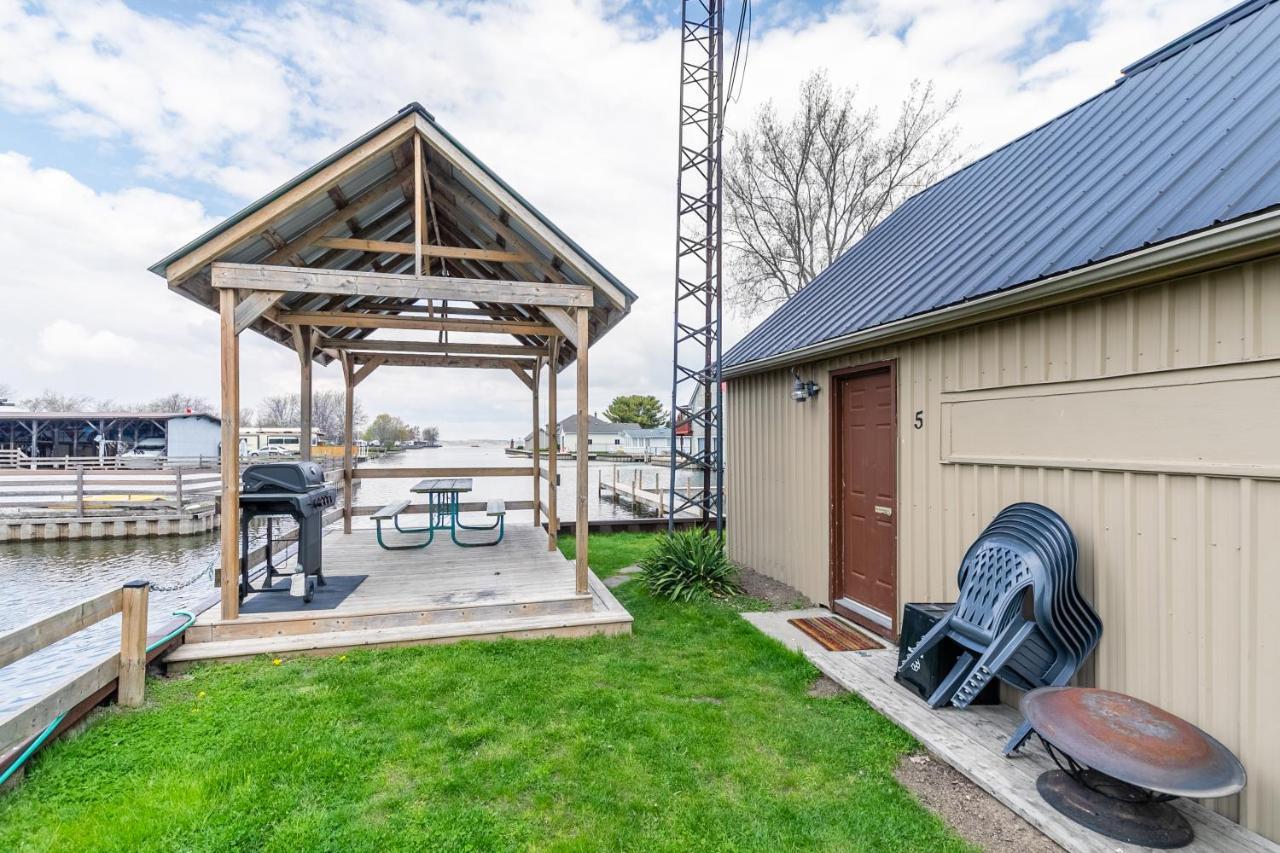 Bayside Cottage Rentals Port Rowan Экстерьер фото