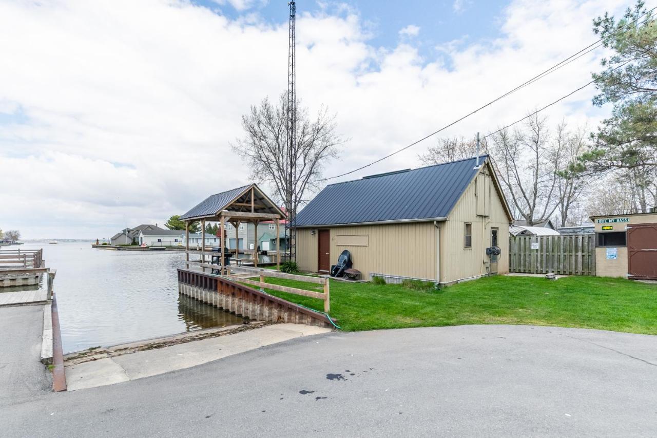 Bayside Cottage Rentals Port Rowan Экстерьер фото
